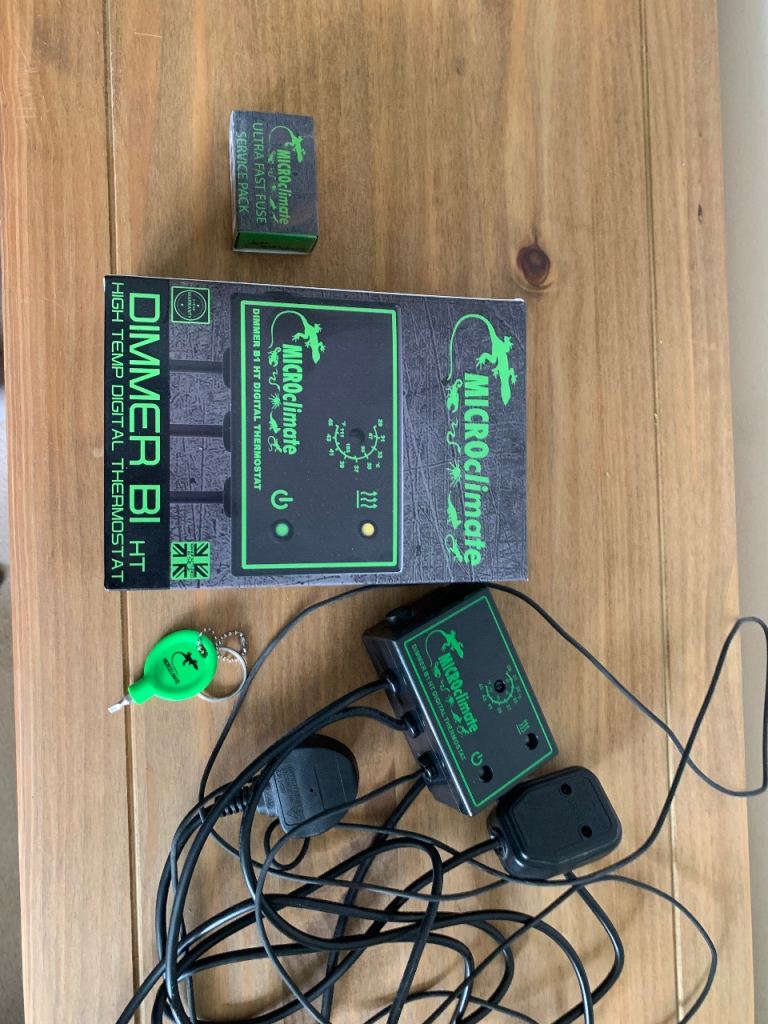 Reptile dimmer temperature thermostat 