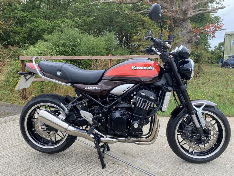 KAWASAKI Z900 RS, 2020, 6,945 MILES, SERVICE HISTORY ++ RESERVED ++