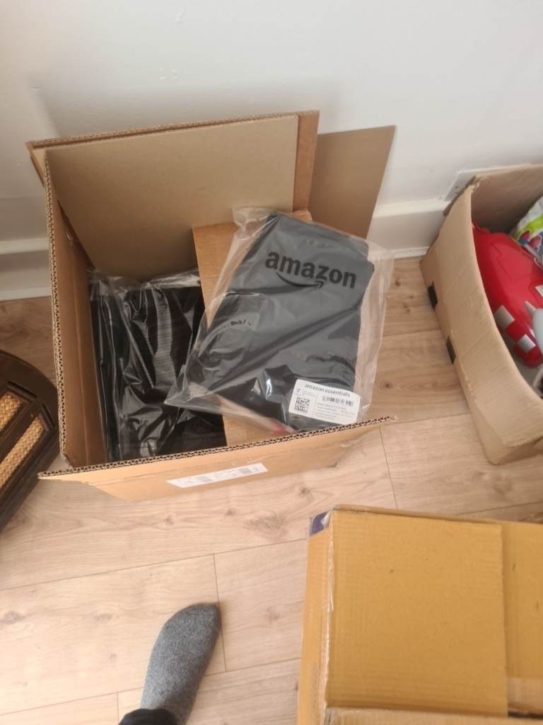 Joblot of 40 Amazon Women's Denim Jeans – Various Sizes