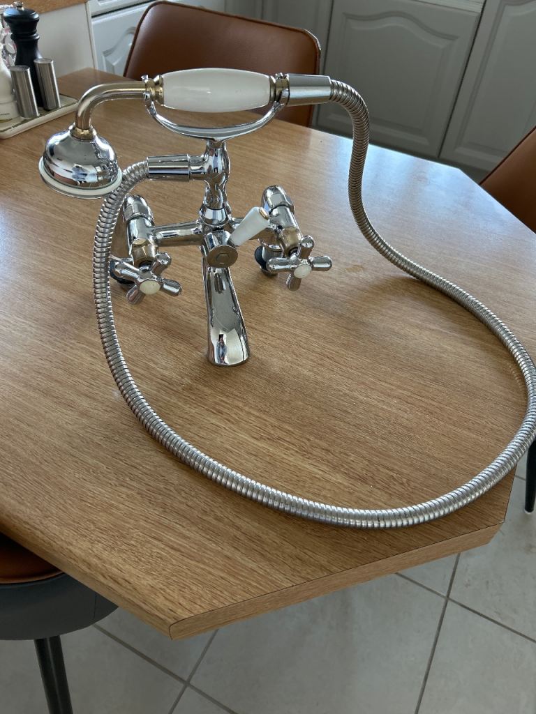 Traditional Bath Shower Mixer Tap