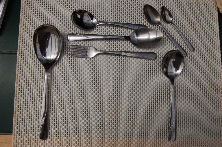 Oneida Oceanic Stainless Cutlery Design, Mostly in VGC with Marks of Light Use Only