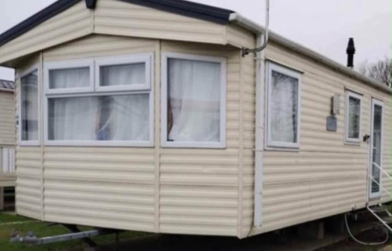 Park homes to rent in Somerset Chalet lodge park mobile home static caravan holiday lodge on park 