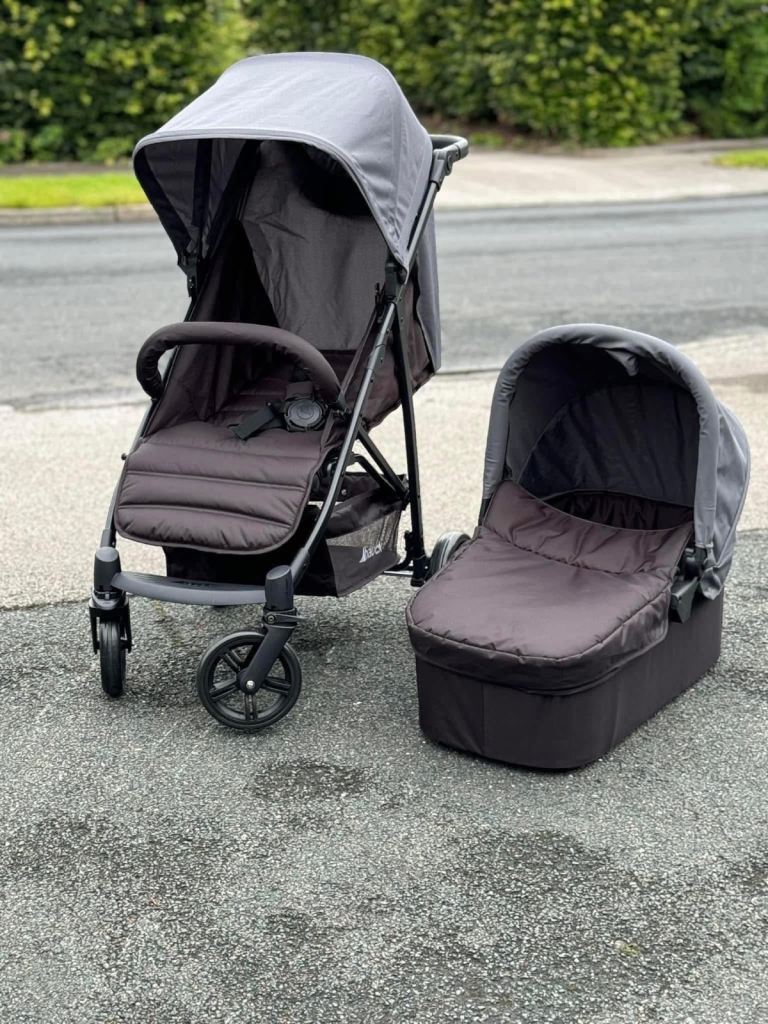 Hauck Rapid 4x plus travel system pram pushchair car seat grey set 3 in 1 to 25 kg only £125 