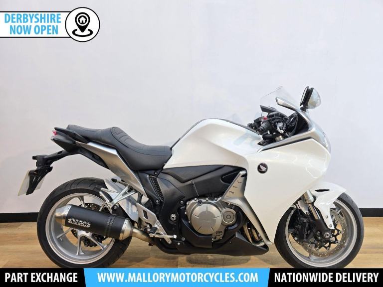Honda VFR1200F White 2011 - Arrow Sports Exhaust, HISS Immobiliser, Shaft Drive
