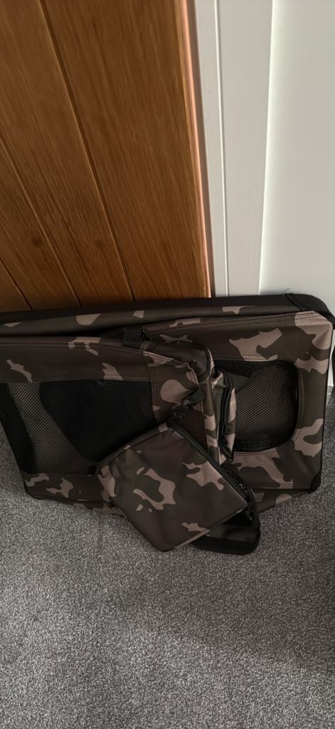 Hugglepets dog carrier