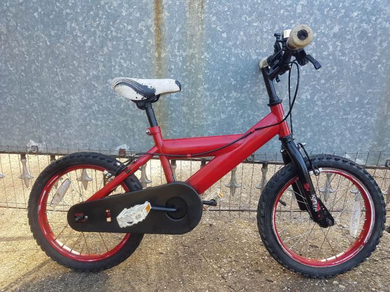 HUFFY IGNITE(RED/BLACK)16 INCH CHILDS BIKE,FULL FIT CHAIN GAURD