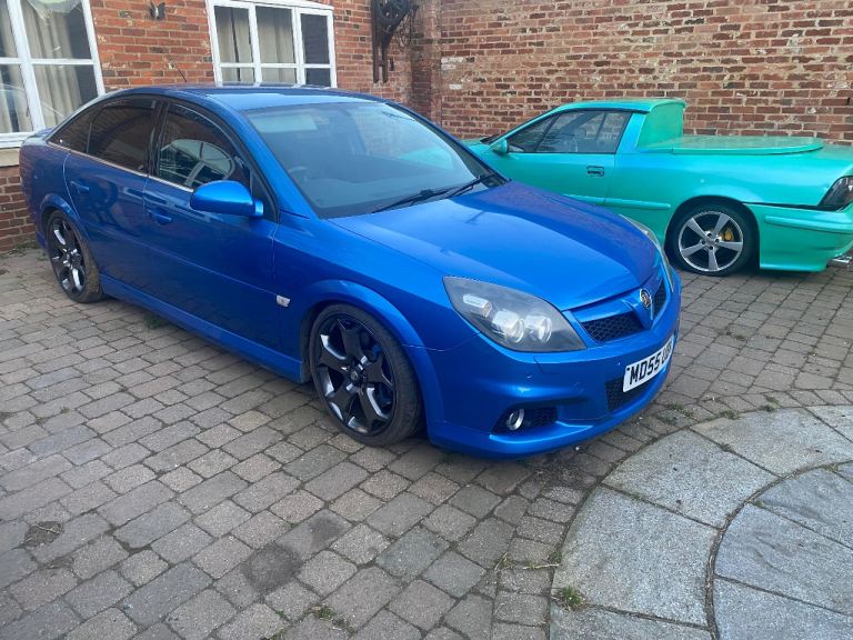 LOW TAX GROUP VAUXHALL VECTRA VXR