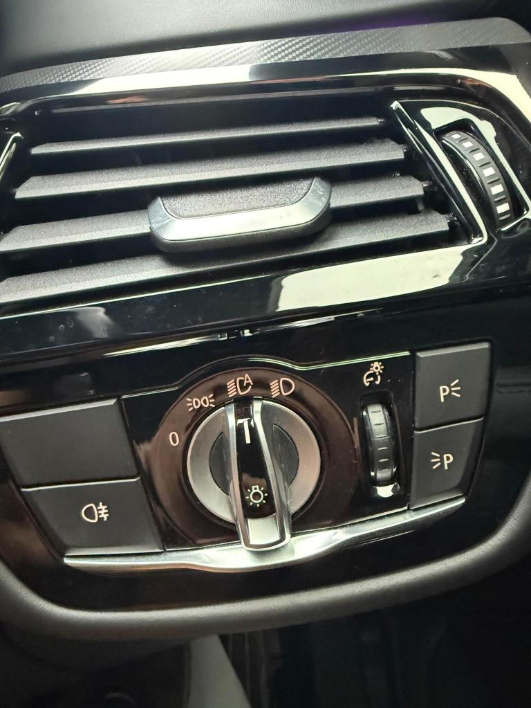 BMW M5 4.4i V8 Competition Steptronic xDrive Euro 6 (s/s) 4dr 2018