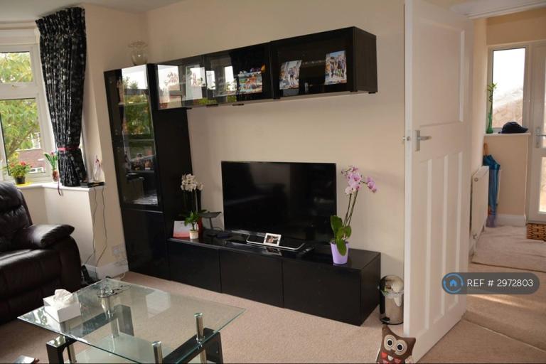 3 bedroom house in Tubbenden Lane, Orpington, BR6 (3 bed) (#2972803)