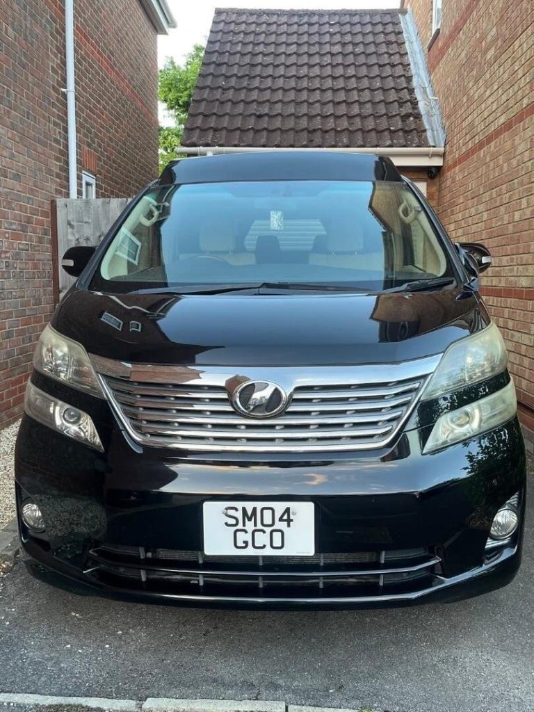 2010 Toyota Vellfire