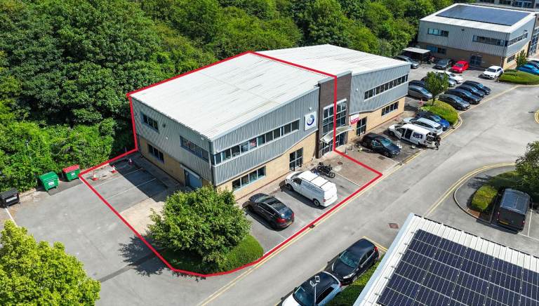 Hybrid Business Unit FOR SALE in Nottingham 