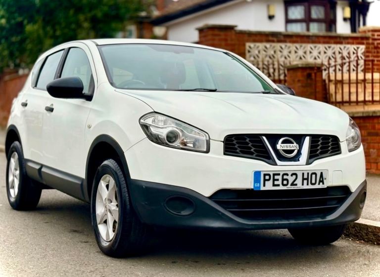 Nissan, QASHQAI, Hatchback, 2012, Manual, 1598 (cc), 5 doors