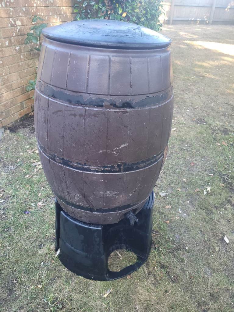 Whisky Barrel style Water Butt plus Stand plus Tap