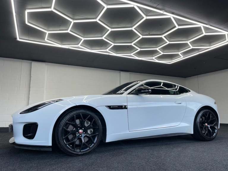 2019 Jaguar F-Type 2.0 R-Dynamic 2dr Auto COUPE PETROL Automatic
