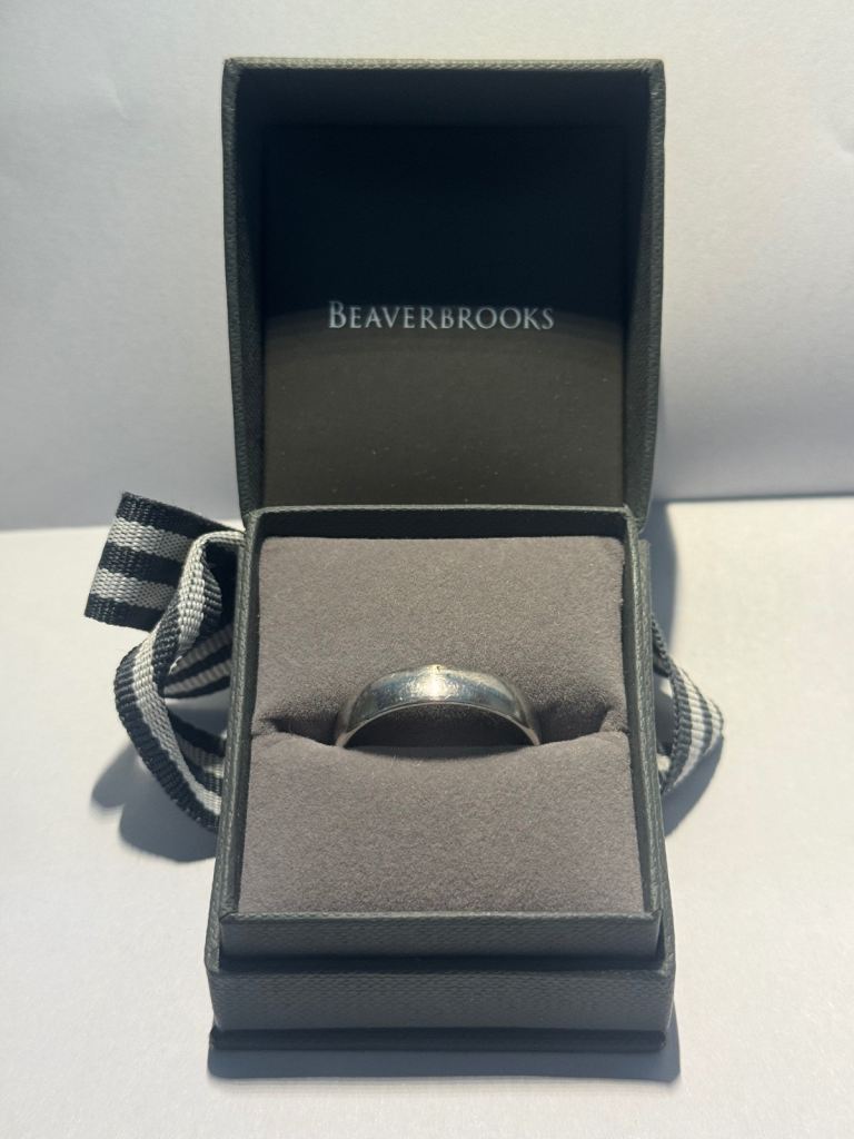 Beaverbrooks 950 Palladium Wedding Ring – Size U – 5mm – Box & Receipt