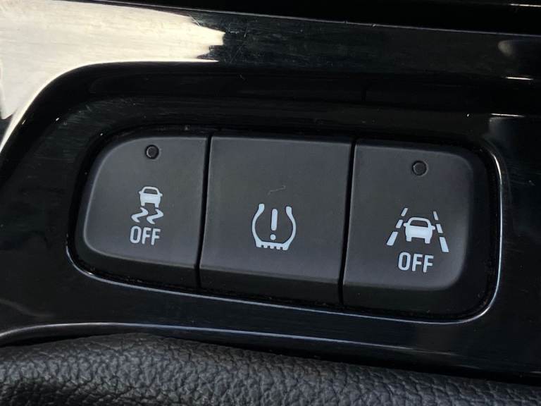 2020 Vauxhall Grandland X 1.2 Turbo Sport Nav 5dr Hatchback PETROL Manual