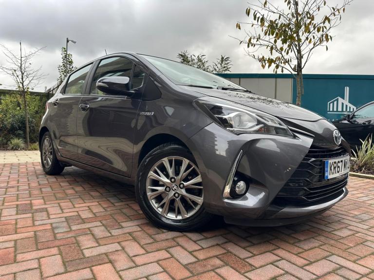 2017 Toyota Yaris 1.5 VVT-h Icon E-CVT Euro 6 (s/s) 5dr HATCHBACK Petrol/Electric Hybrid Automatic