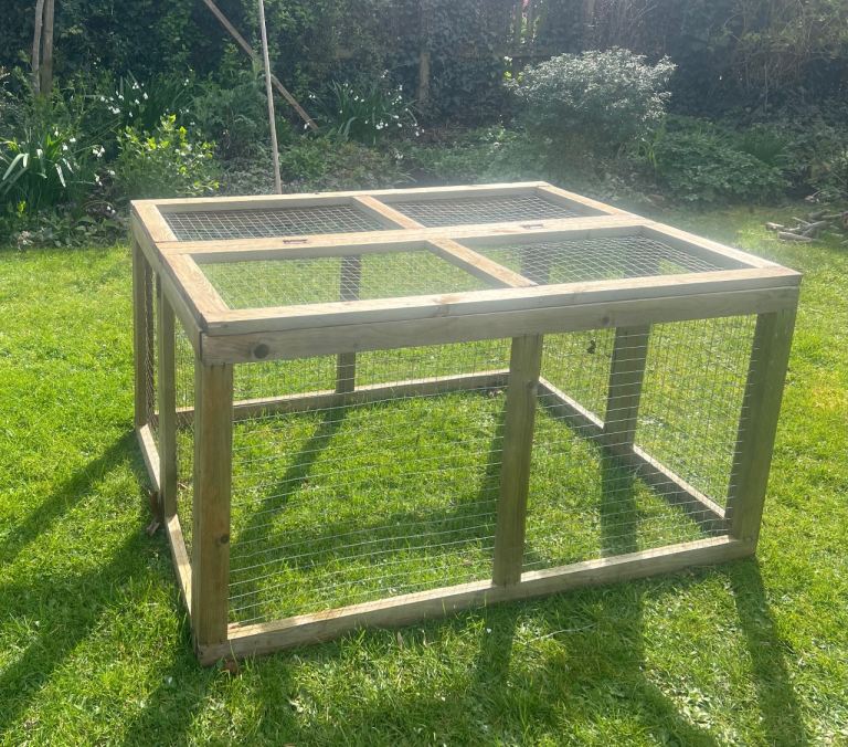 Guinea pig garden cage