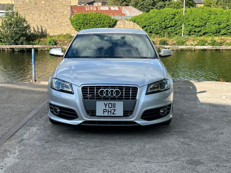 Audi, 2011, 2000 (cc)