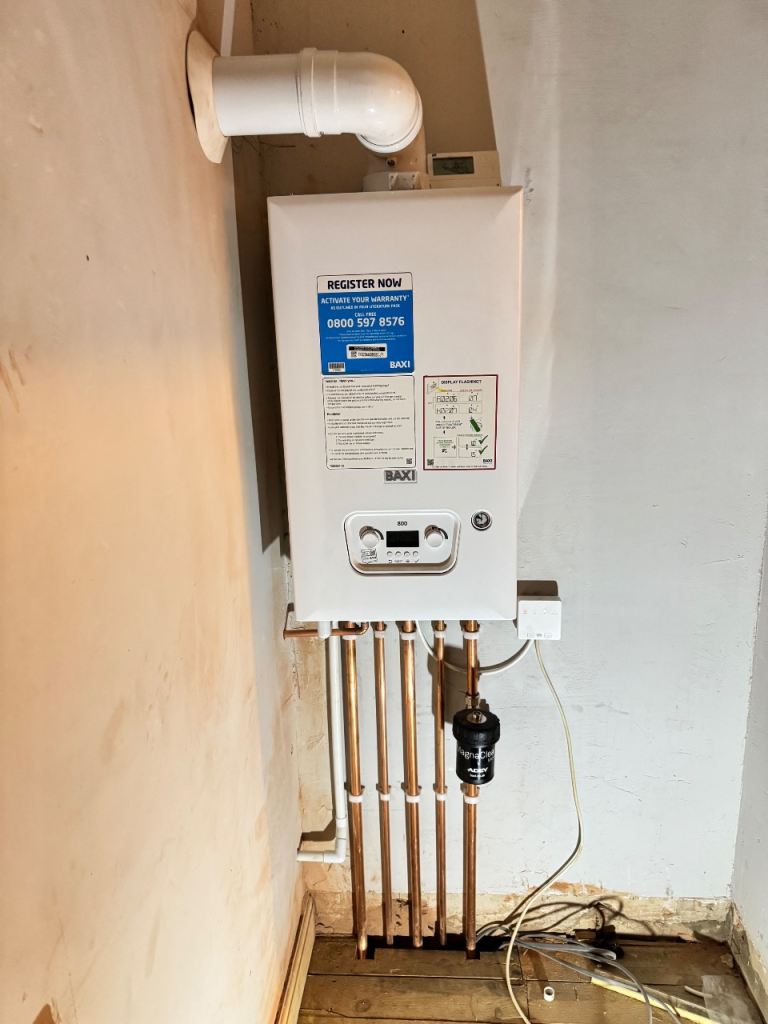 Combi Boiler Install,Combi Boiler installation,Gas Safe,Gas engineer,