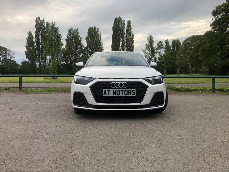 Audi, A1, Hatchback, 2021, Semi-Auto, 999 (cc), 5 doors