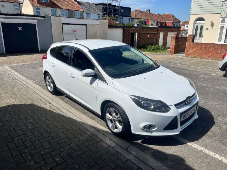 FORD FOCUS 2013 1.6 PETROL WHITE ULEZ FREE