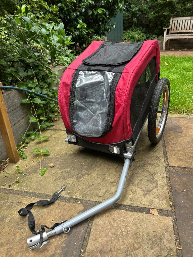 Dog / pet bike trailer TRIXIE small in excellent condition