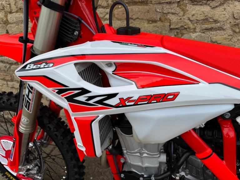 Beta RR350 X-PRO 4T Enduro Bike, 2025 Model, Clearance Sale & Free Parts