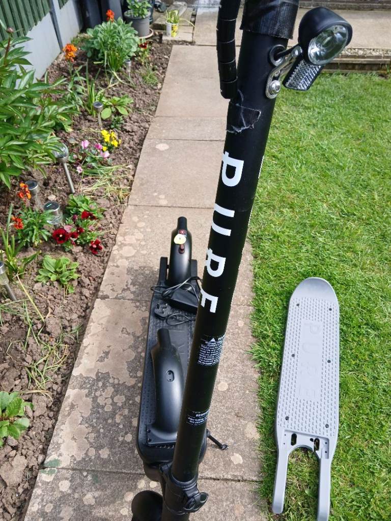 Pure 500W Electric Scooter – Black, As Good As New