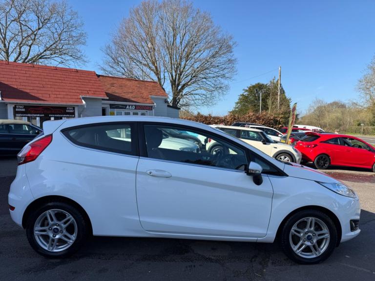 2013 Ford Fiesta 1.0T EcoBoost Zetec Euro 5 (s/s) 3dr Petrol