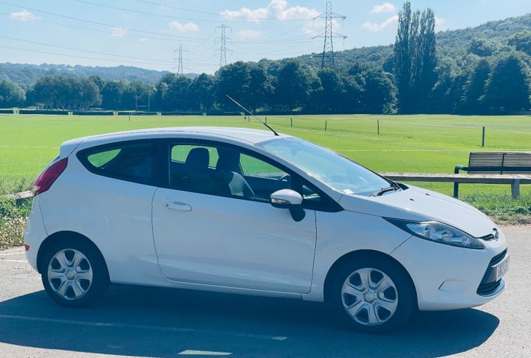 Ford, FIESTA 2012, Manual, 1242 (cc), 12 months mot and just serviced, 3 doors