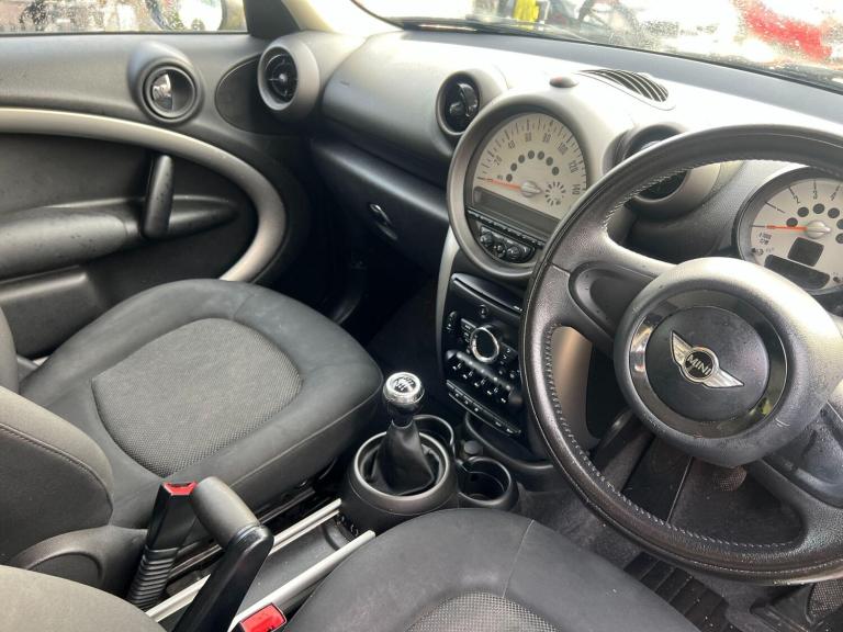 2011 MINI Countryman 1.6 One 5dr HATCHBACK PETROL Manual