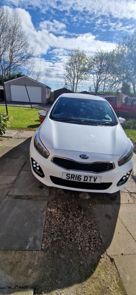 Kia, CEED, Hatchback, 2016, Manual, 1582 (cc), 5 doors