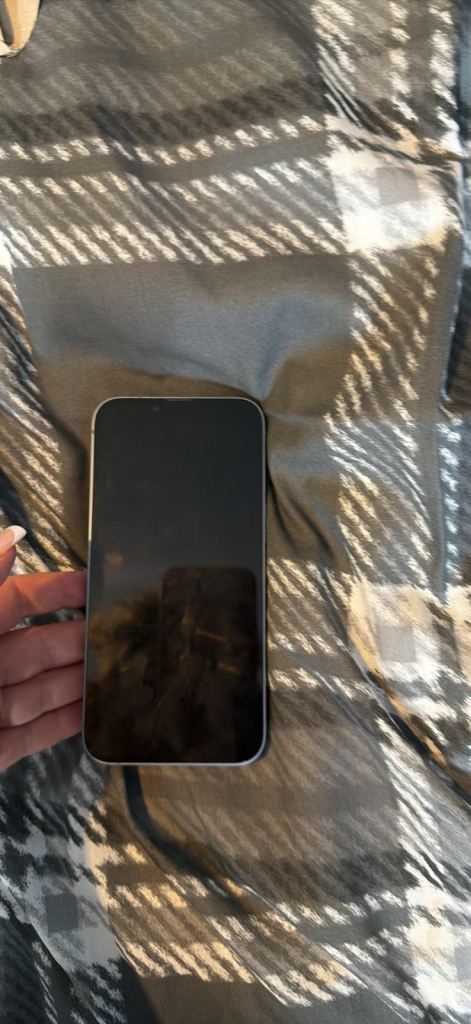 Apple iPhone 14 Blue – As Good As New