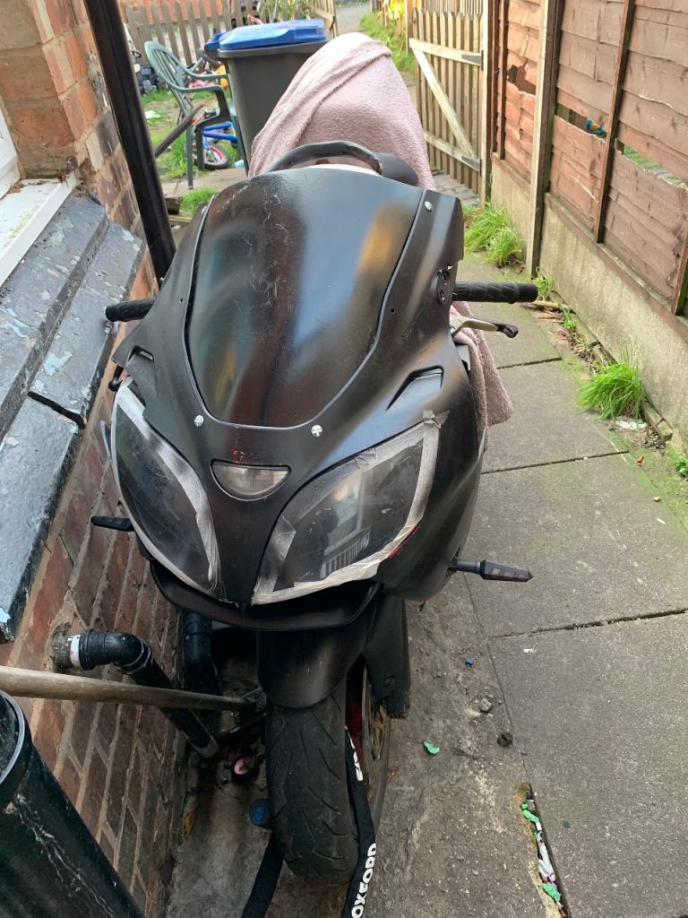 Kawasaki, Ninja ZX 6, 2002, 636 (cc)