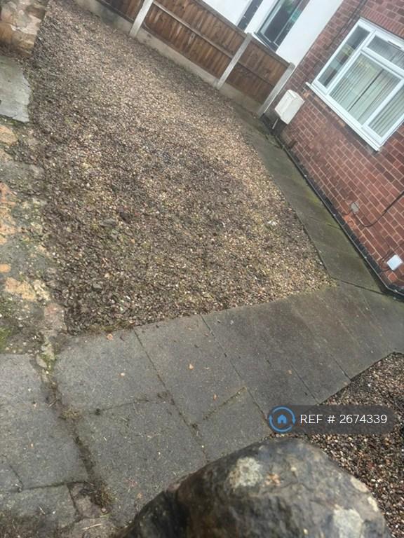 3 bedroom house in Station Road, Carlton, Nottingham, NG4 (3 bed) (#2674339)