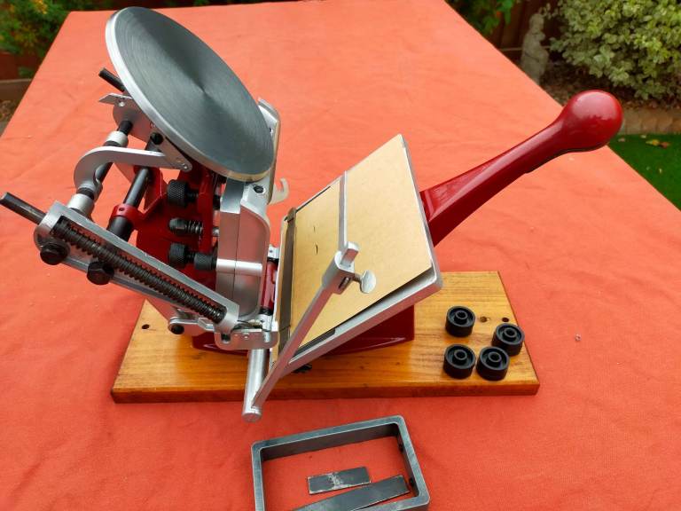 Adana ~ Letterpress  ** A QUALITY ADANA 5 x 3 PRINTING PRESS  ** Excellent and working