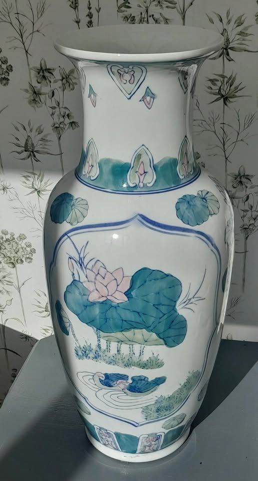 image for Large Chinese Vase