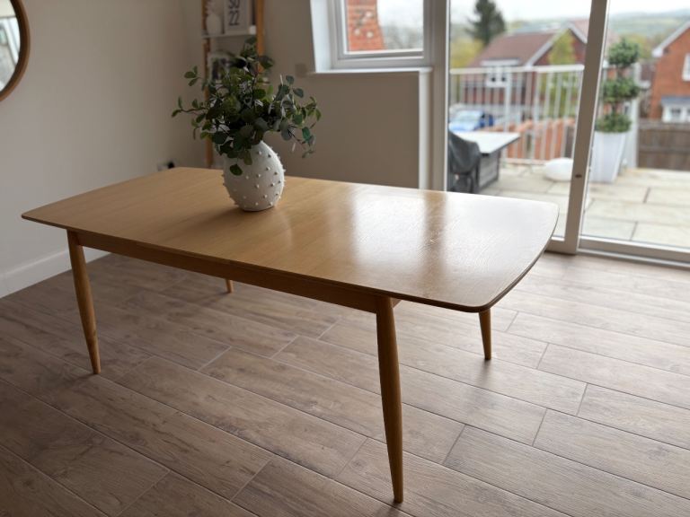 John Lewis oak  extendable dining table 