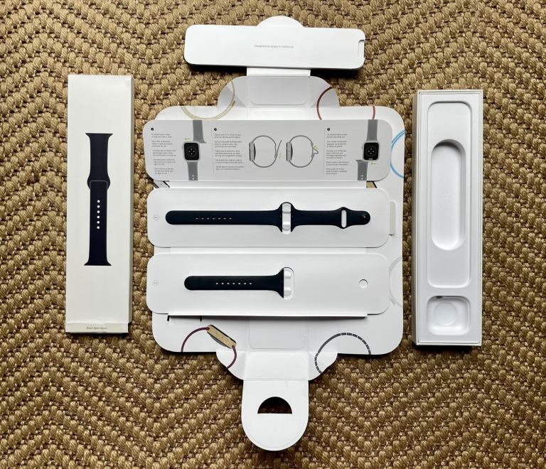 Apple Watch Series 6 44mm box with strap NO WATCH