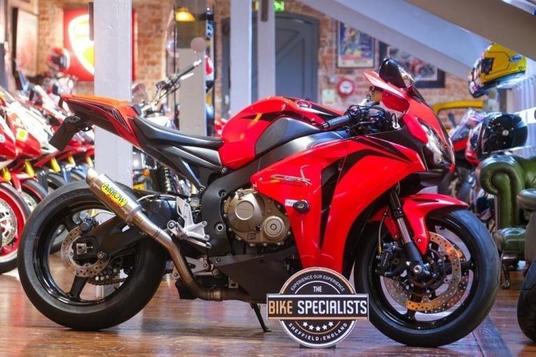 Honda CBR1000RR Fireblade *Low Mileage - Low Ownership*