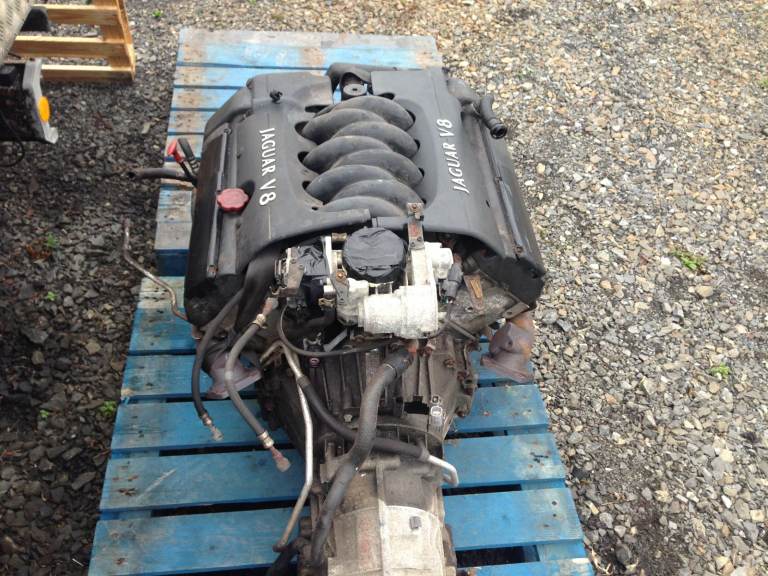 JAGUAR V8 4.0 P COMPLETE ENGINE + AUTO BOX 1997 PERFECT CONDITION READY TO FIT