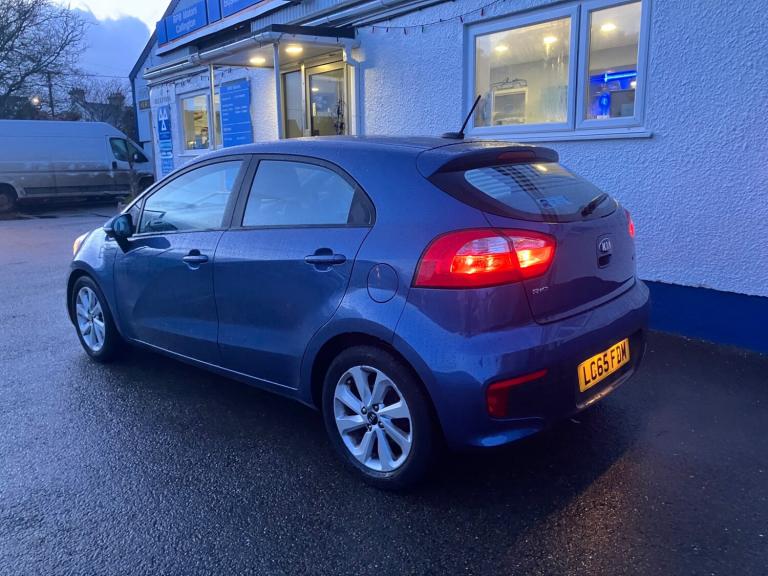 2015 Kia Rio 1.4 ISG 2 5dr HATCHBACK Petrol Manual