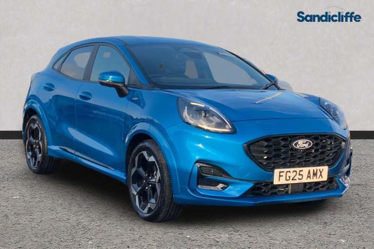 2025 Ford Puma 661492 Hatchback Petrol Automatic