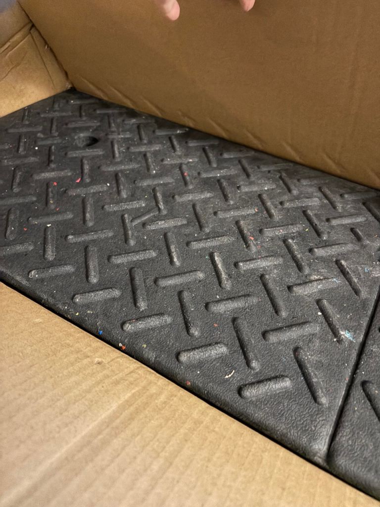 DARPHE CT0780 Black Rubber Ramp – New in Box