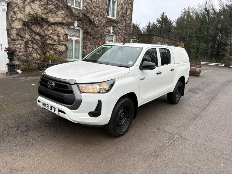2021 Toyota Hilux 2.4 D-4D Active Extra Pickup Extended Cab 4dr Diesel Manual