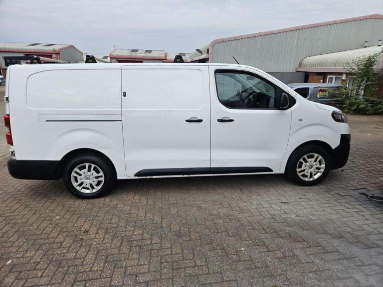 2019 Vauxhall Vivaro 2900 1.5d 100PS Dynamic H1 Van PANEL VAN DIESEL Manual