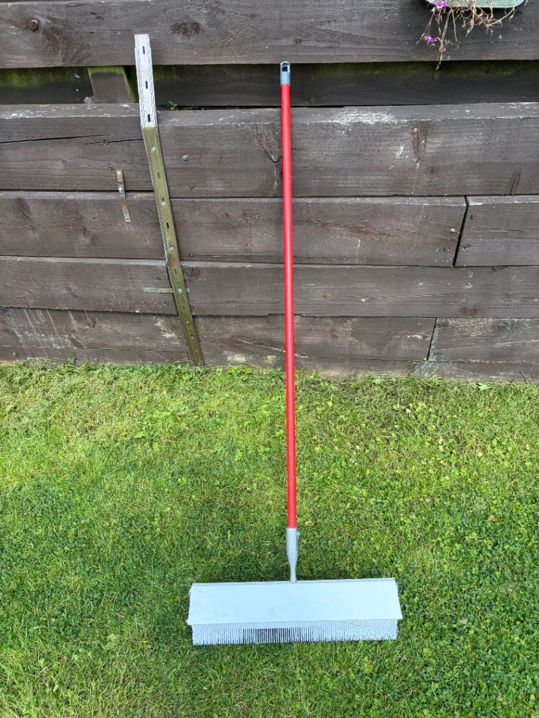 Roberts Flooring Spiked Roller - 50cm, Good Condition