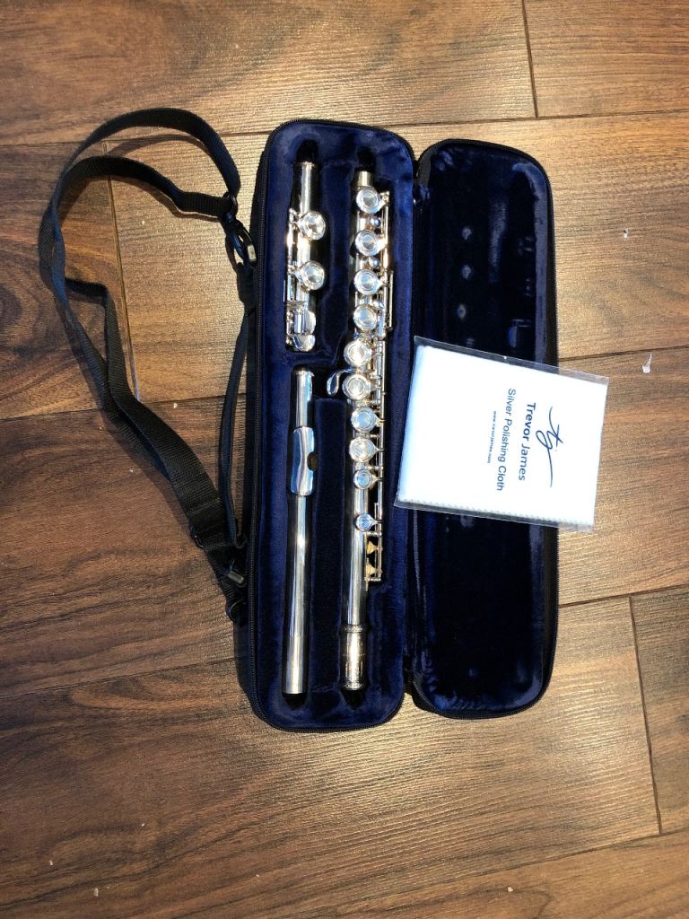 Fully serviced flutes