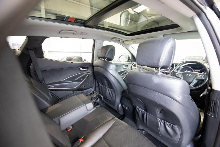 2016 Hyundai Santa Fe 2.2 CRDi Blue Drive Wiggins Edition SUV 5dr Diesel Auto 4WD Euro 6 (s/s) (7...